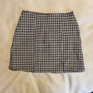 Urban Outfitters Plaid Mini Skirt in Black and White